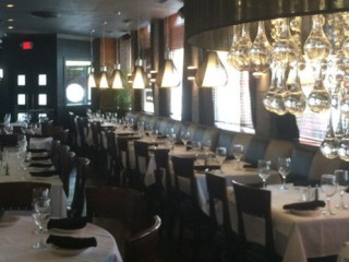 100 South Chop House Grill