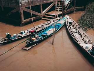 ร้านอาหารท่าเรือ​ กระบุรี