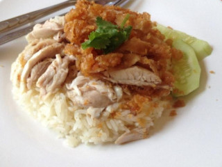 ร้านข้าวมันไก่ไหหลำ