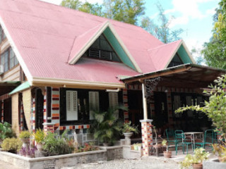 Palomo's Farm Resort