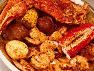 Hook Reel Cajun Seafood