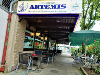 Artemis