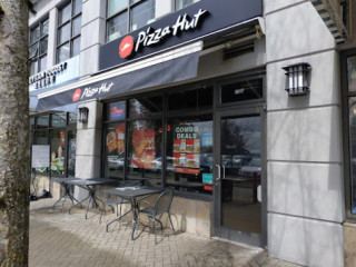 Pizza Hut Burnaby