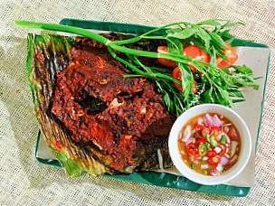 Wan Ana Ikan Bakar Hijrah Selangor