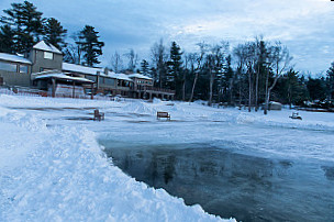 Lake Naomi Club