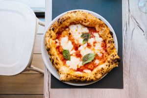 Pizza Margherita