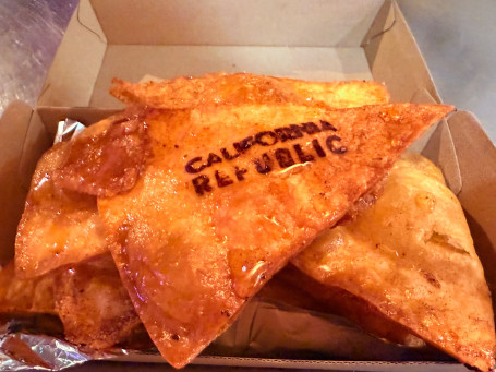 Sopapillas Sopapillas