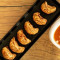 Butter Chicken Gravy Momos (8 Pcs)