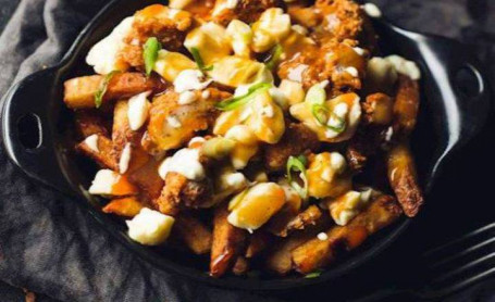 Poutine Poulet Bufallo/ Chicken Buffalo Poutine