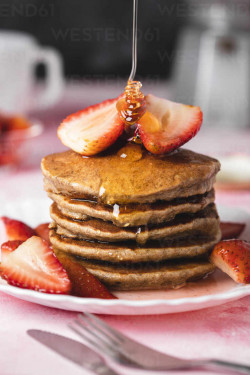 Strawberry Banana Pancakes