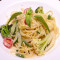 Nǎi Yóu Shū Cài Yì Dà Lì Miàn Vegetable Pasta In Cream Sauce