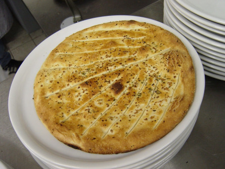 Pizza Bread With Herbs (G)