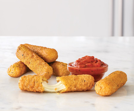 6 Piece Mozzarella Sticks