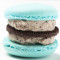 Oreo Cookie Macaron