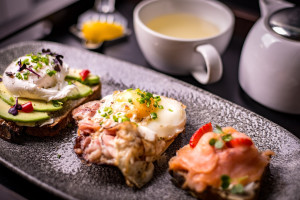 Eggs Benedict
