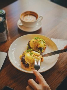 Eggs Benedict
