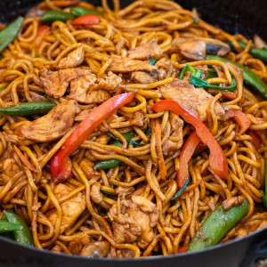 Chicken Lo Mein