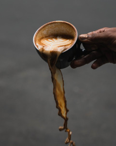 Iced Caffe Latte