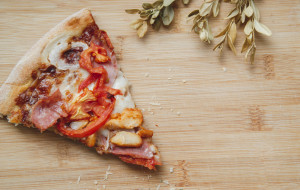Mediterranean Pizza