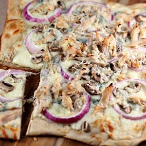 Chicken Alfredo Pizza