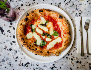 Devil's Pizza