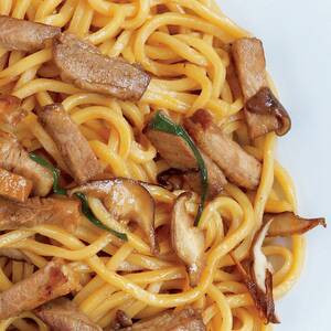 Roast Pork Lo Mein