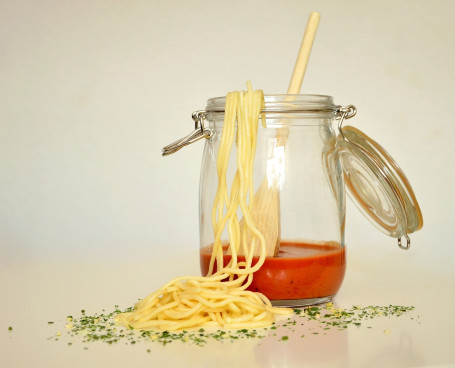 Spaghetti With Tomato Sauce