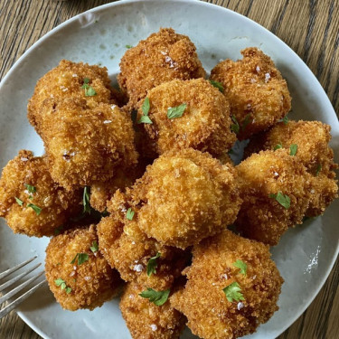 Crispy Cheddar Bites