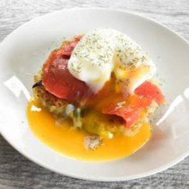 Smoked Salmon Benedict