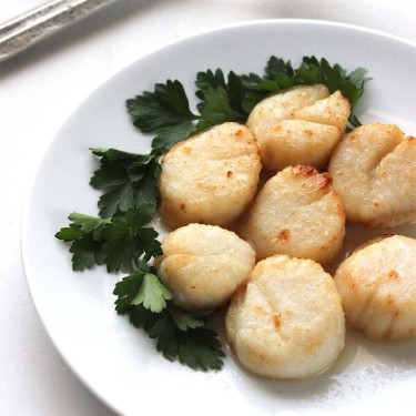 Broiled Scallops