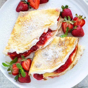 Strawberry Vanilla Crepe