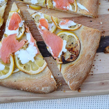 Salmon Pizza