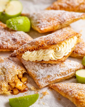 Hot Apple Turnover