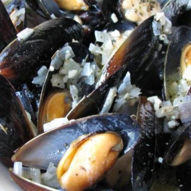 Mussels In White