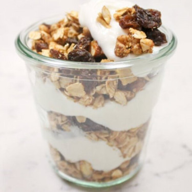 Greek Yogurt Parfait Greek Yogurt Parfait W Granola